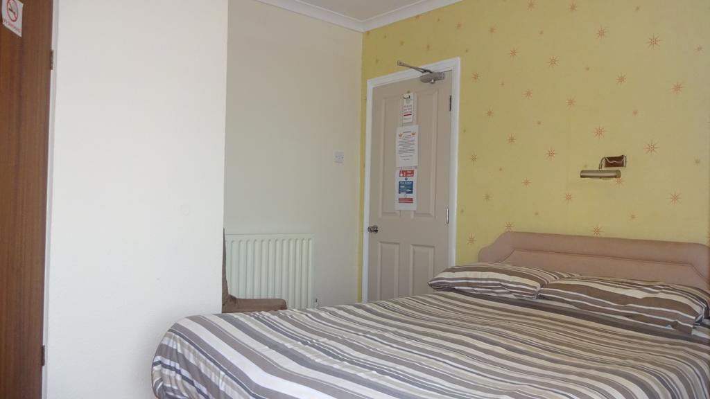 Bed and Breakfast Kings Court Families & Couples Blackpool Esterno foto