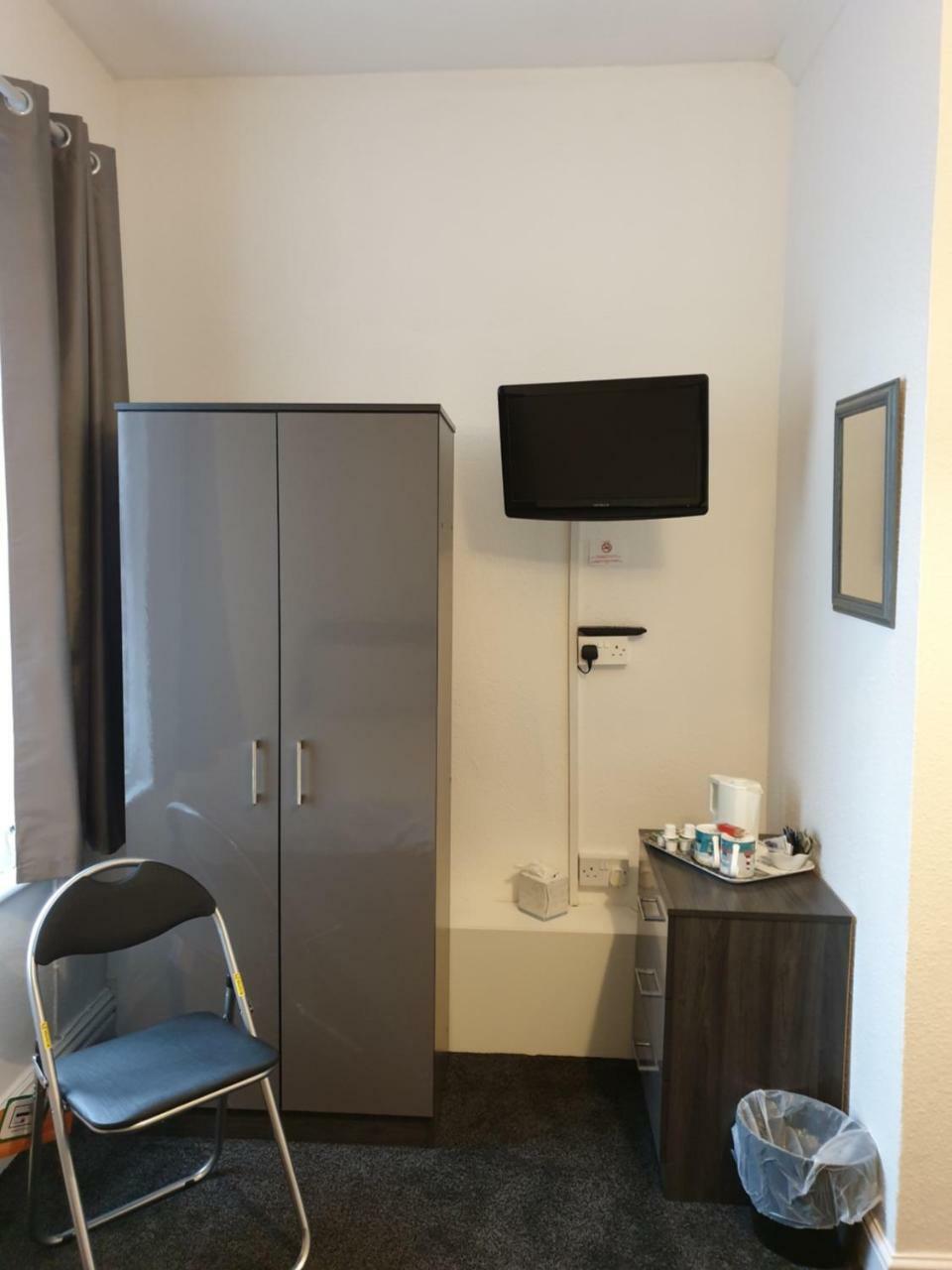 Bed and Breakfast Kings Court Families & Couples Blackpool Esterno foto